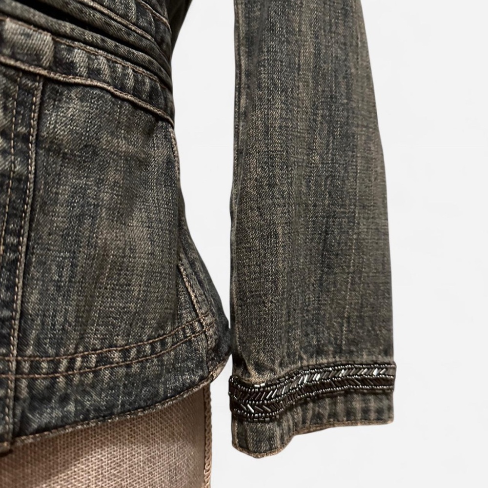 Women's Denim Jacket - Picture 4 of 6